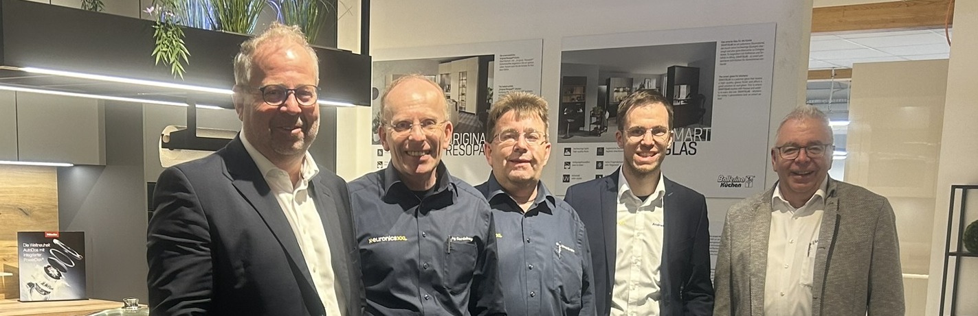 GARANT Partner feiert Jubiläum: 55 Jahre Euronics XXL in Alsfeld